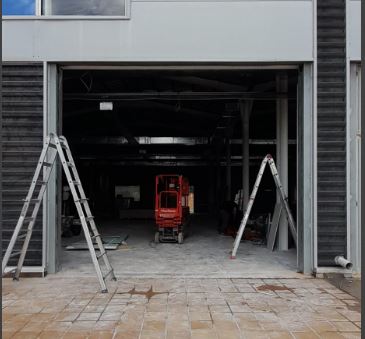 PUERTA DE CRISTAL 1